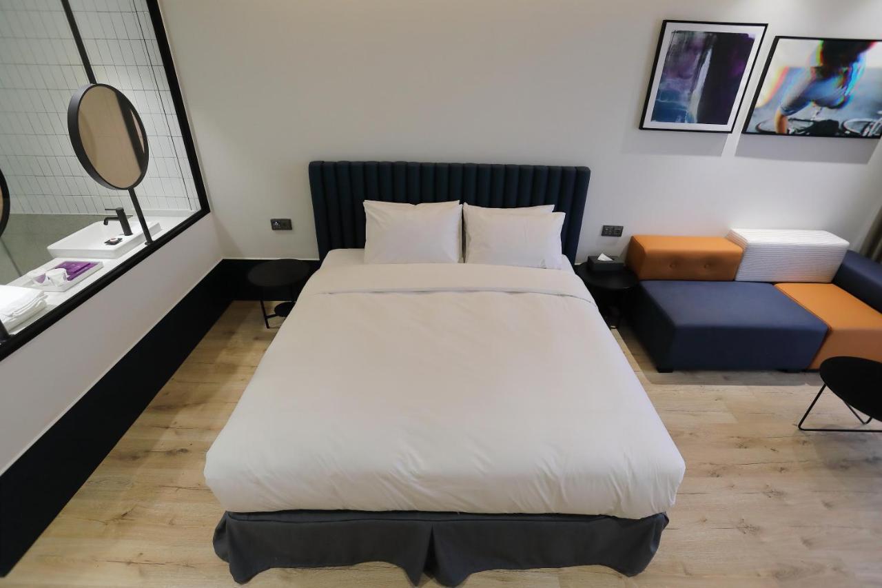 Orchid Hotel Уонджу Екстериор снимка